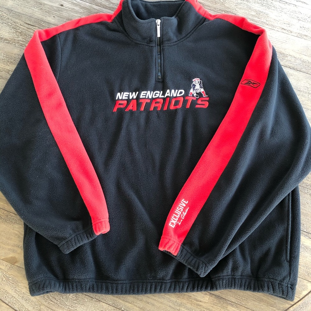 NE Patriots 1/4 zip fleece pullover